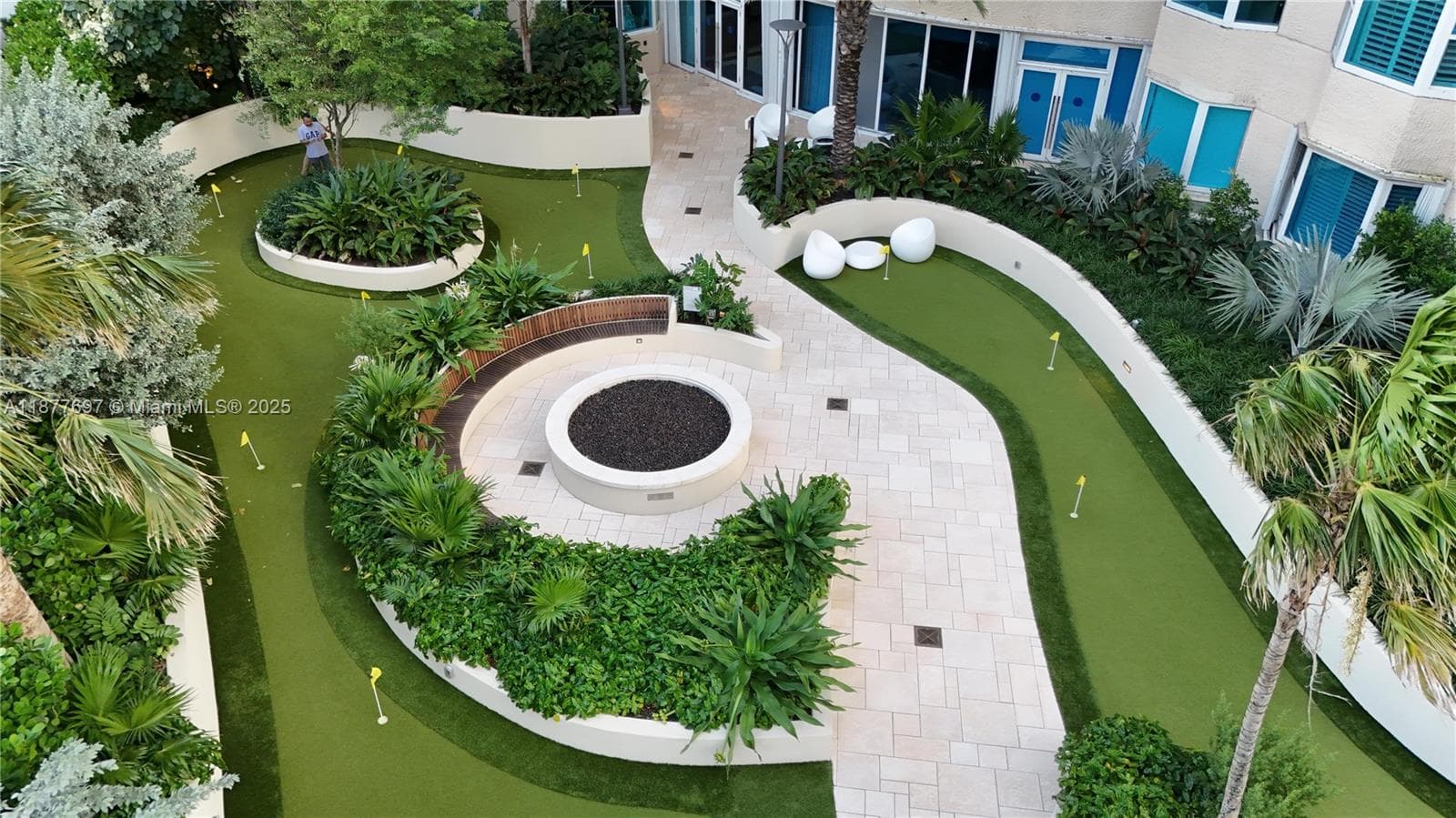 300 S Pointe Dr # 2806, Miami Beach FL 33139 — 41