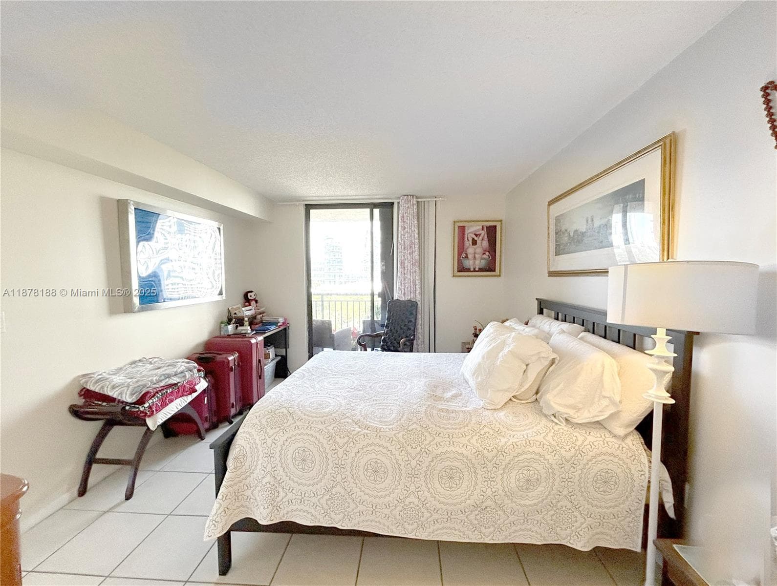 540 Brickell Key Dr # 811, Miami FL 33131 — 23
