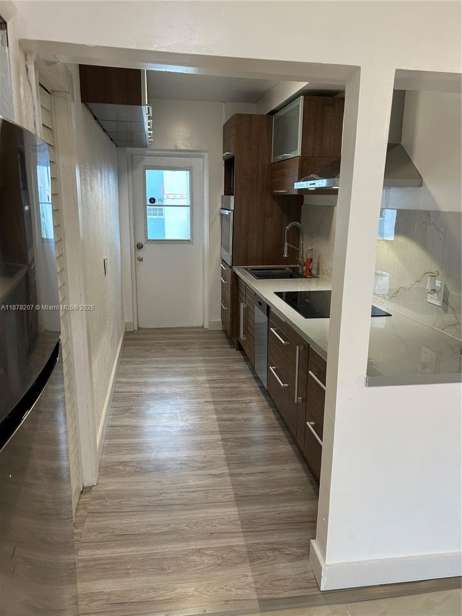 7845 NE Bayshore Ct # 20, Miami FL 33138 — 17