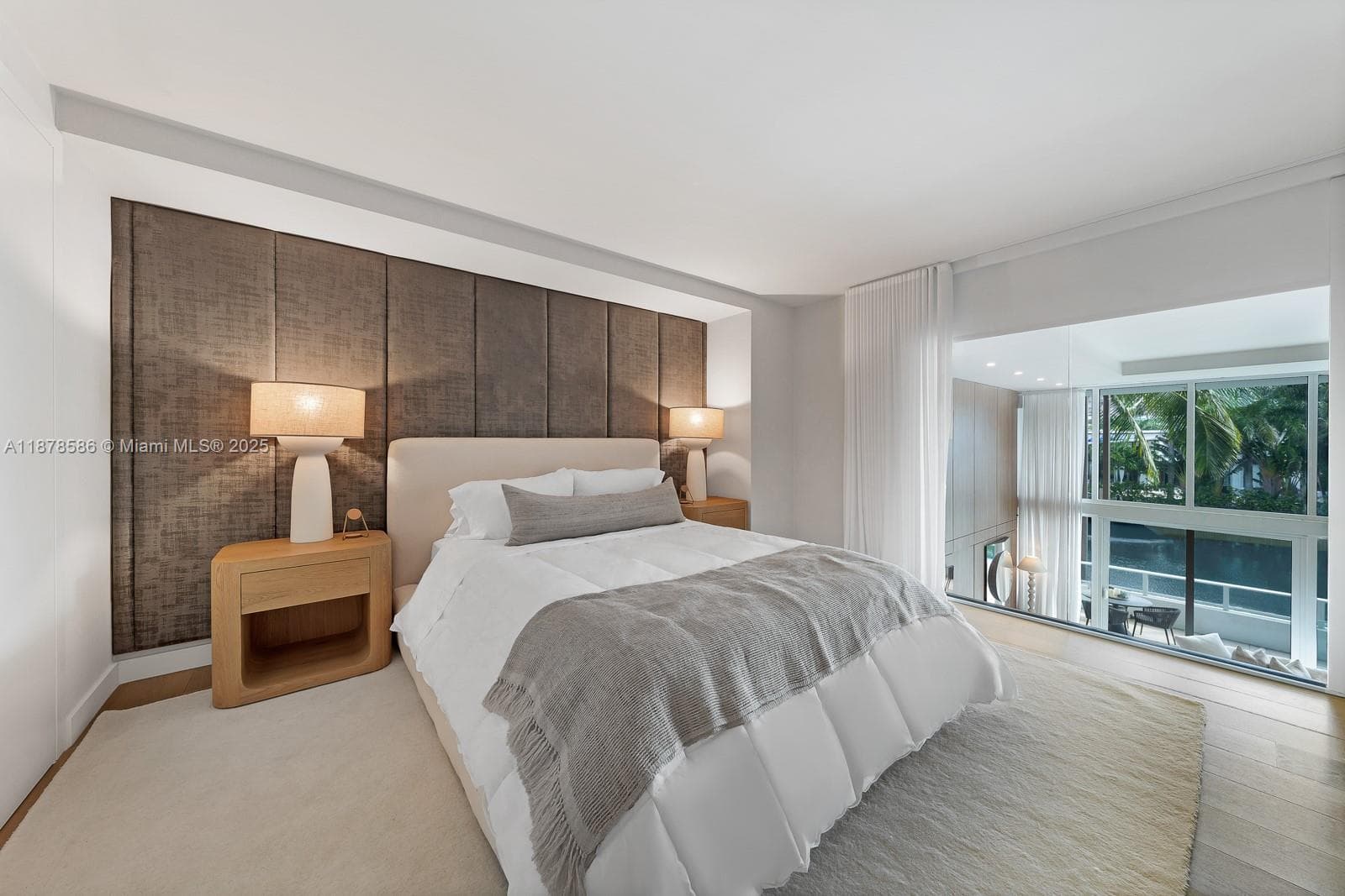 4701 N Meridian Ave # 222, Miami Beach FL 33140 — 26