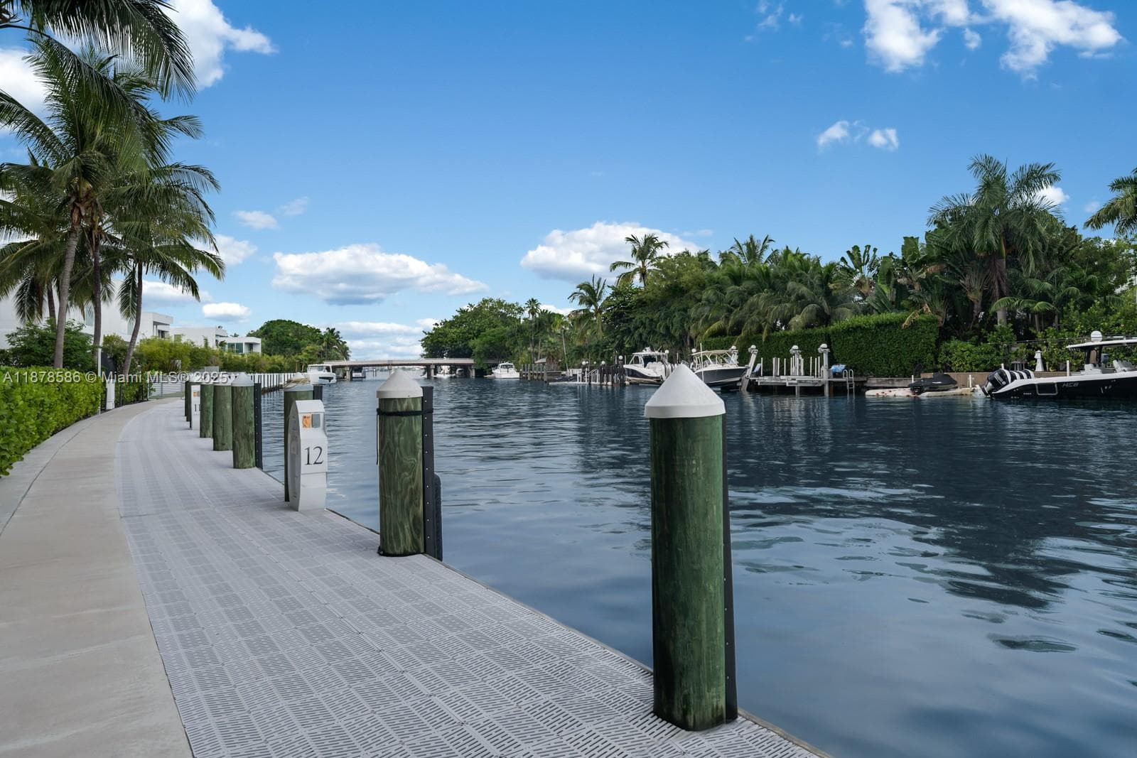 4701 N Meridian Ave # 222, Miami Beach FL 33140 — 5