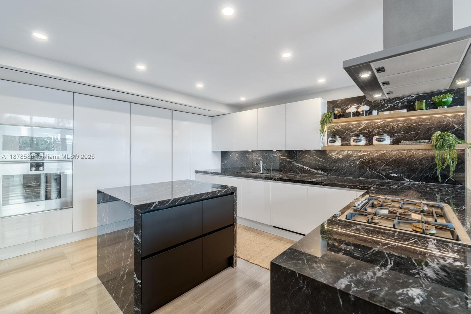4701 N Meridian Ave # 222, Miami Beach FL 33140 — 11