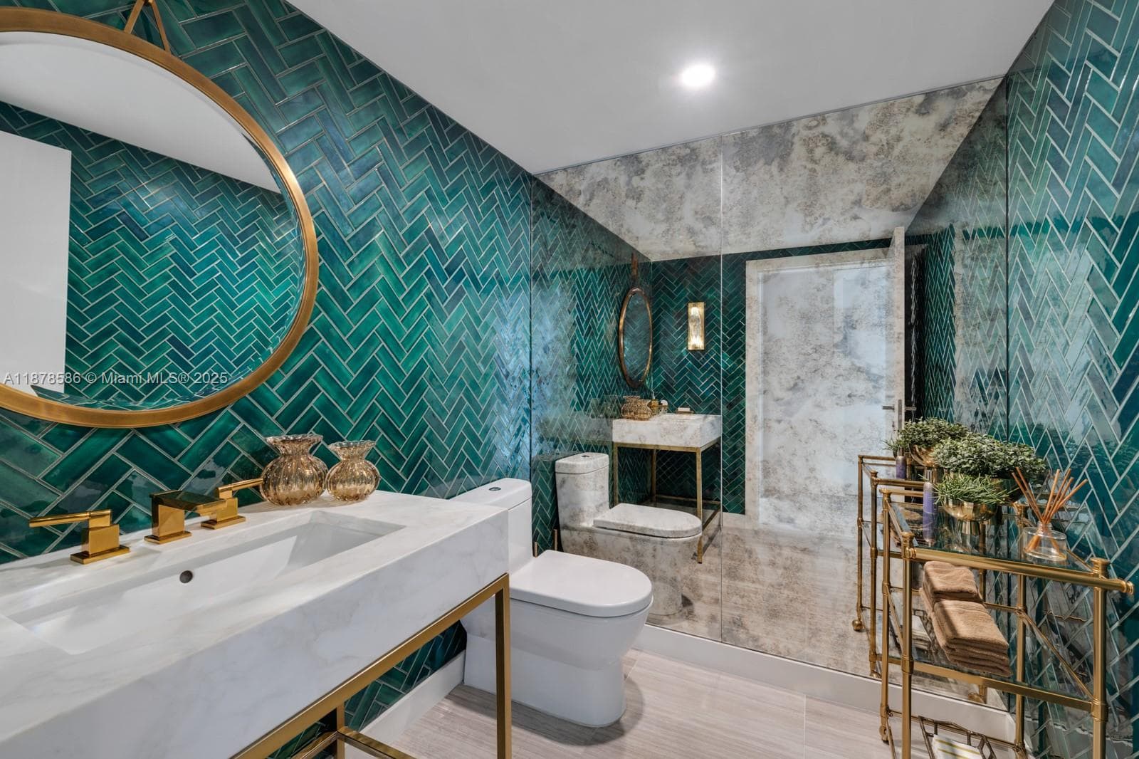 4701 N Meridian Ave # 222, Miami Beach FL 33140 — 29