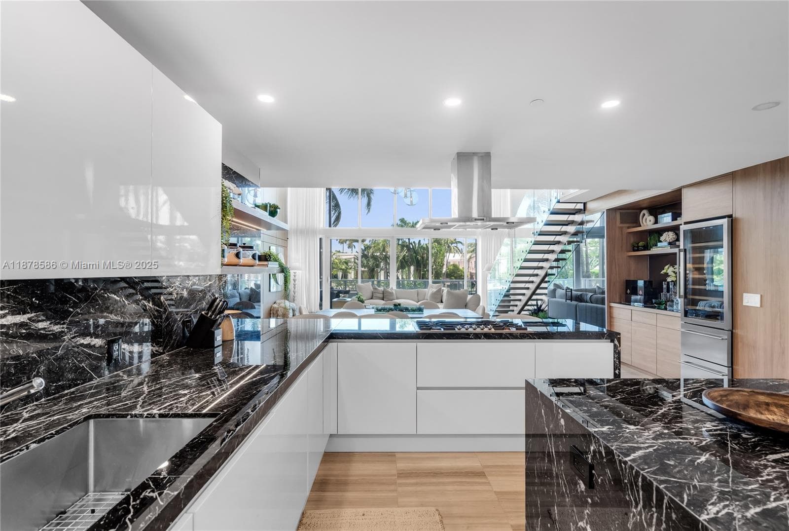 4701 N Meridian Ave # 222, Miami Beach FL 33140 — 8