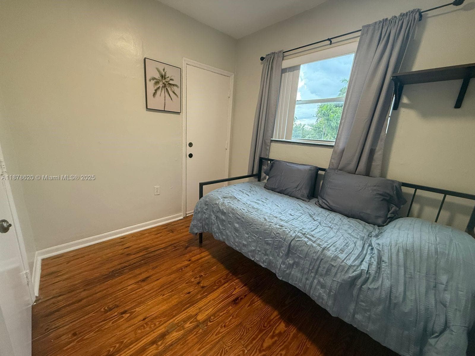 1289 Marseille Dr # 46, Miami Beach FL 33141 — 42