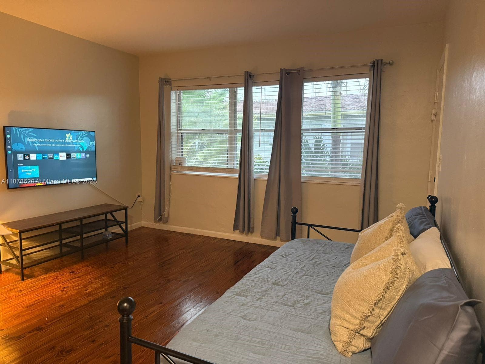 1289 Marseille Dr # 46, Miami Beach FL 33141 — 26