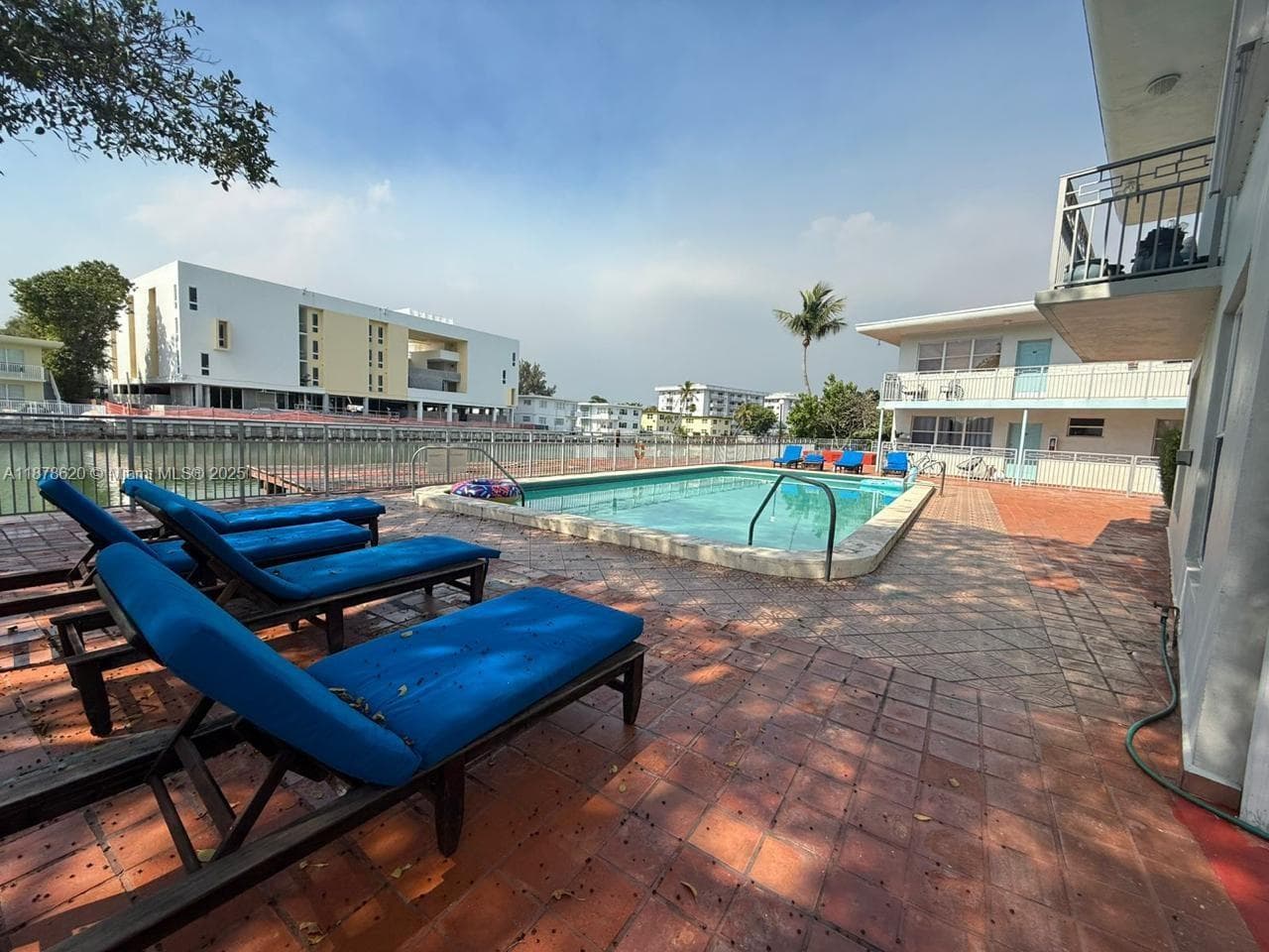 1289 Marseille Dr # 46, Miami Beach FL 33141 — 75