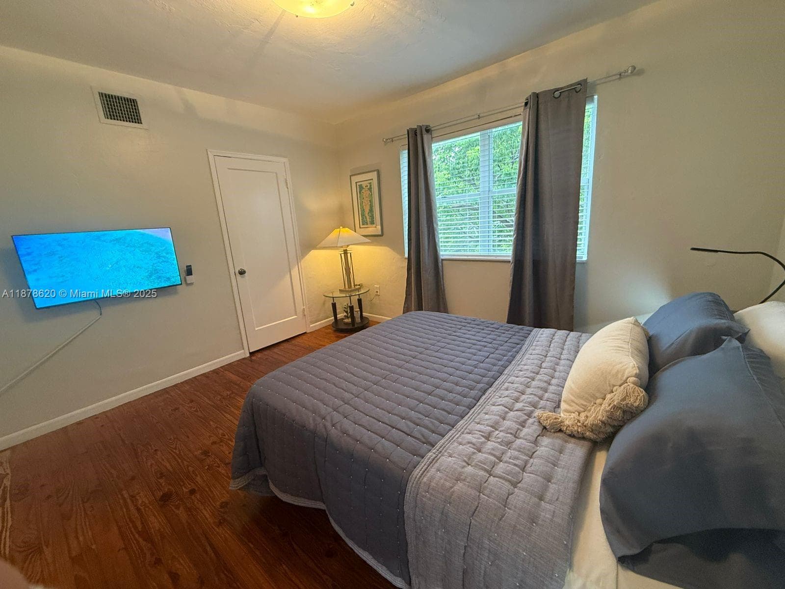 1289 Marseille Dr # 46, Miami Beach FL 33141 — 61