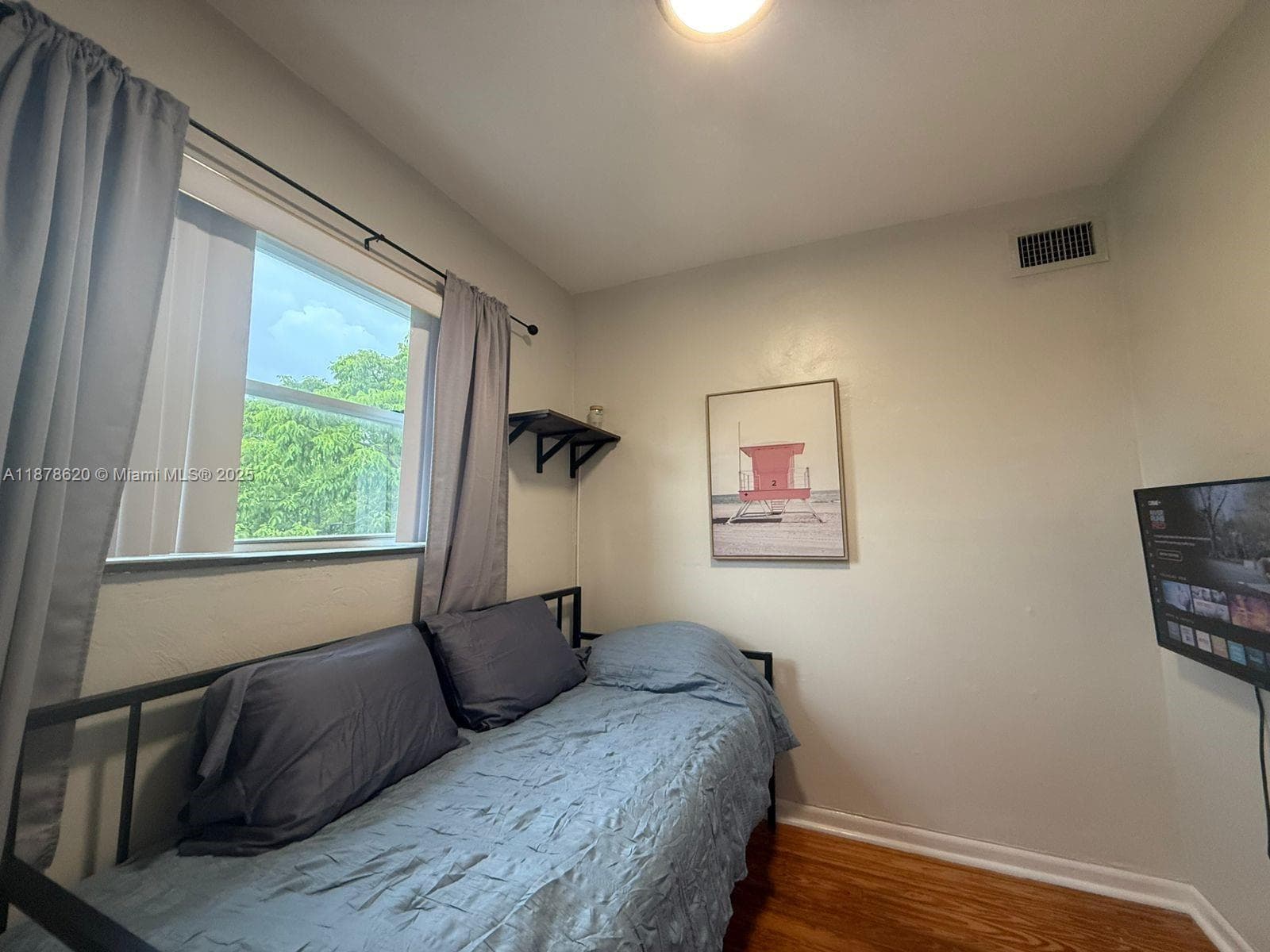 1289 Marseille Dr # 46, Miami Beach FL 33141 — 41
