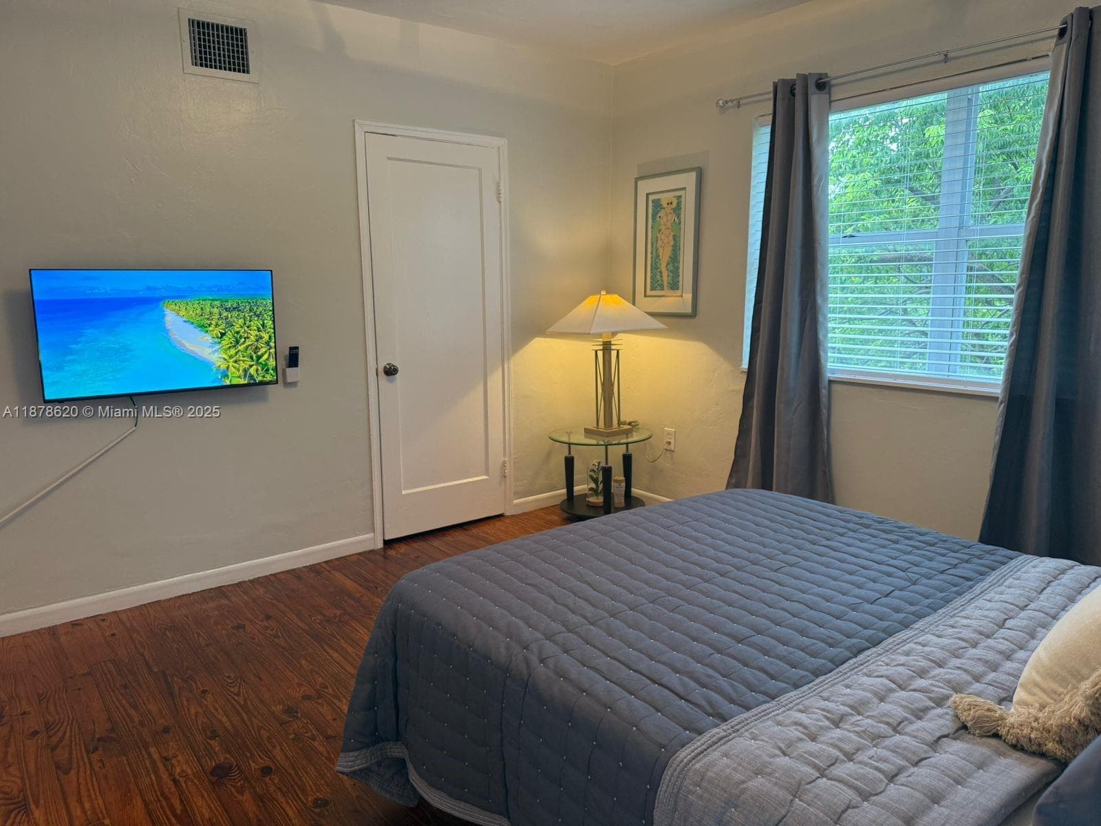 1289 Marseille Dr # 46, Miami Beach FL 33141 — 58