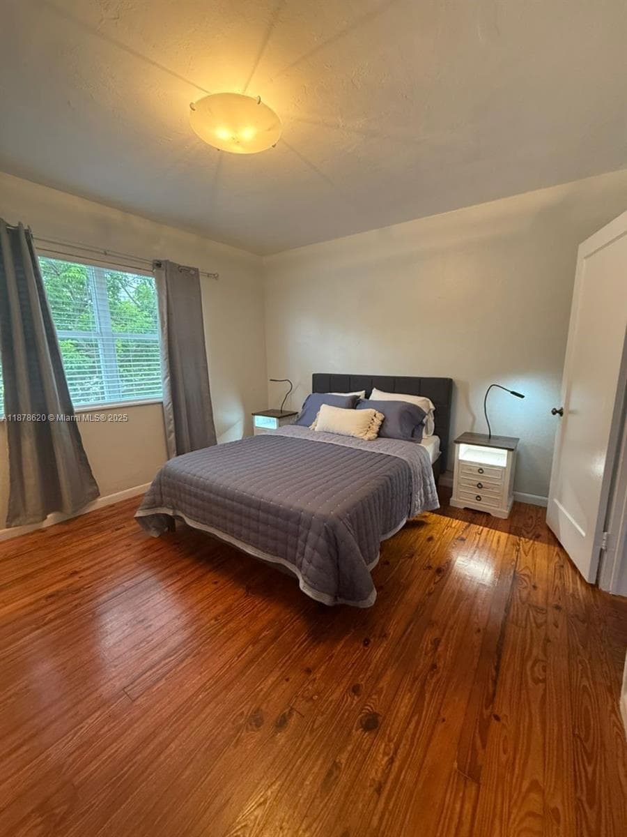 1289 Marseille Dr # 46, Miami Beach FL 33141 — 68