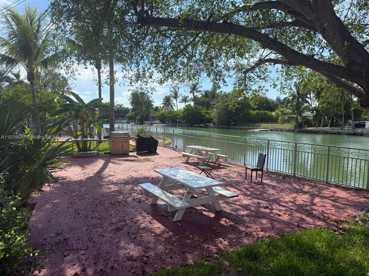 1289 Marseille Dr # 46, Miami Beach FL 33141 — 70
