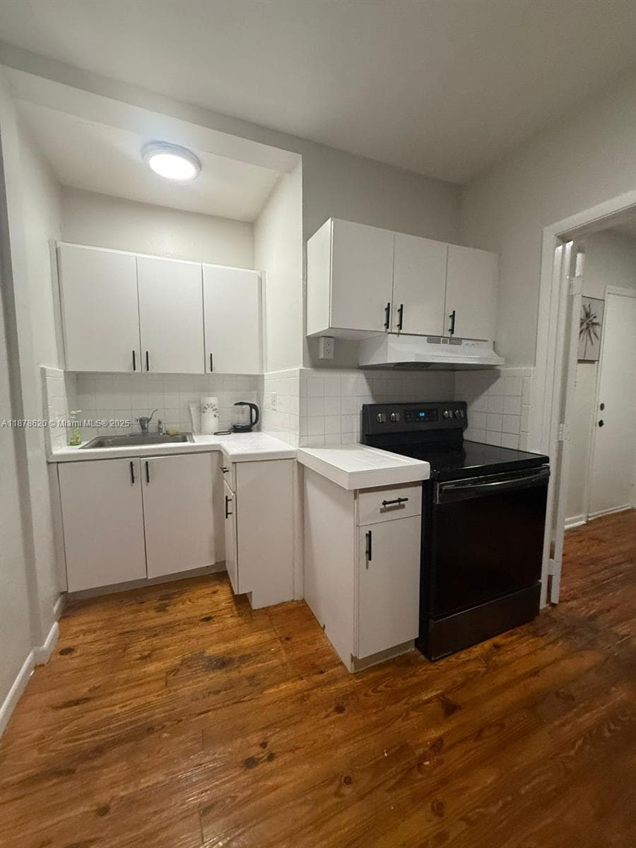 1289 Marseille Dr # 46, Miami Beach FL 33141 — 21