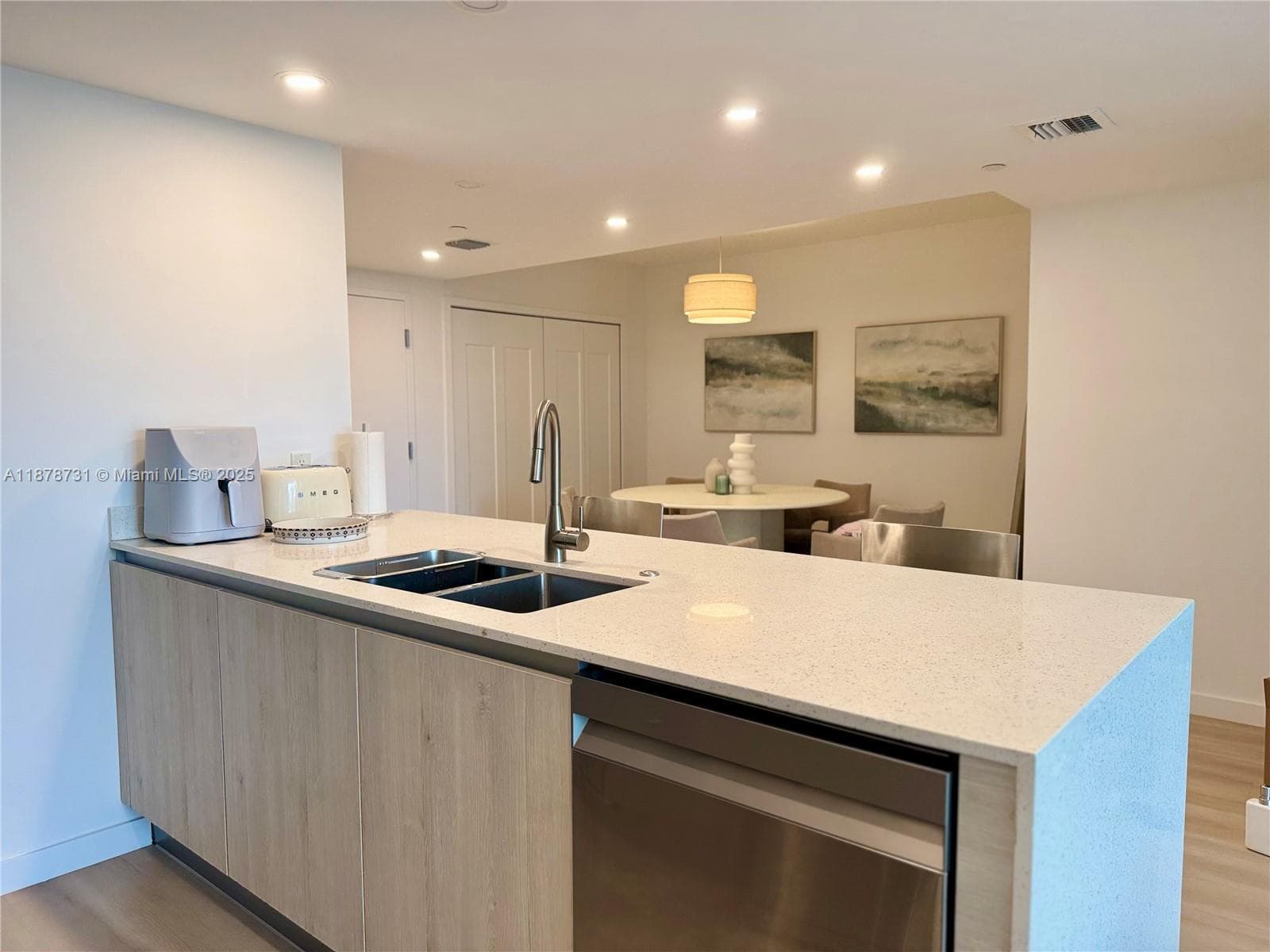 13800 Highland Dr # 307, North Miami Beach FL 33181 — 27