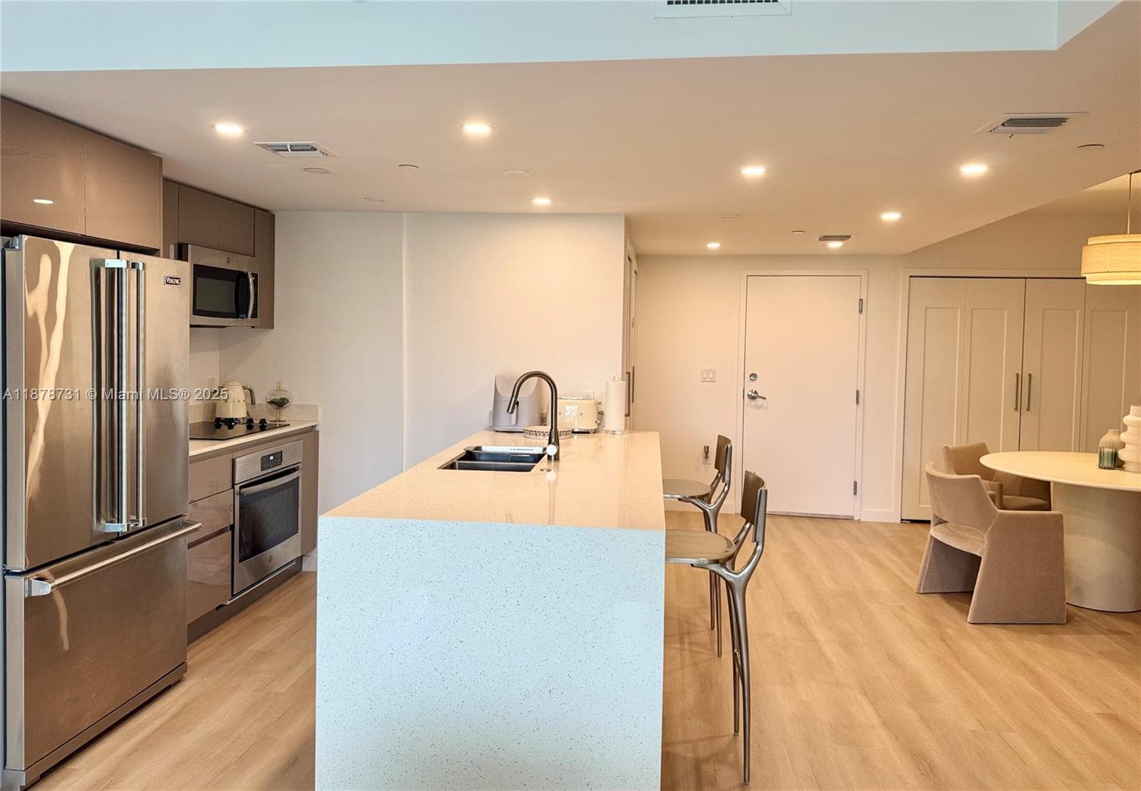 13800 Highland Dr # 307, North Miami Beach FL 33181 — 25