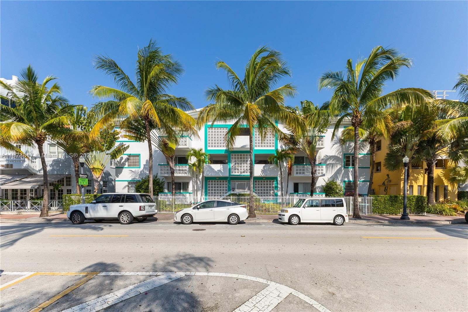 350 Collins Ave # 103, Miami Beach FL 33139 — 26