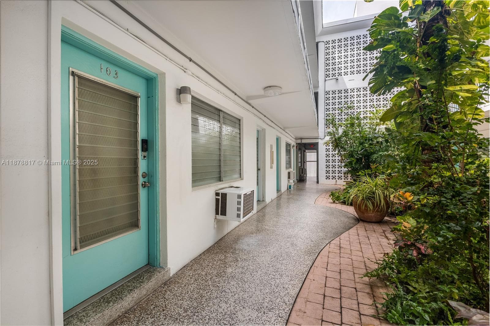 350 Collins Ave # 103, Miami Beach FL 33139 — 25