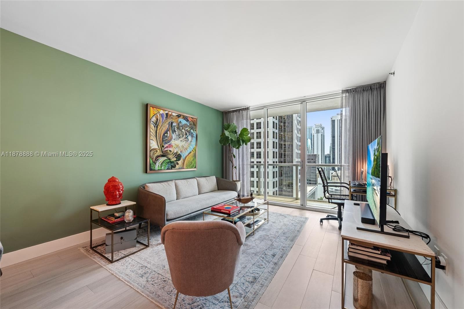 55 SE 6th St # 1908, Miami FL 33131 — 7