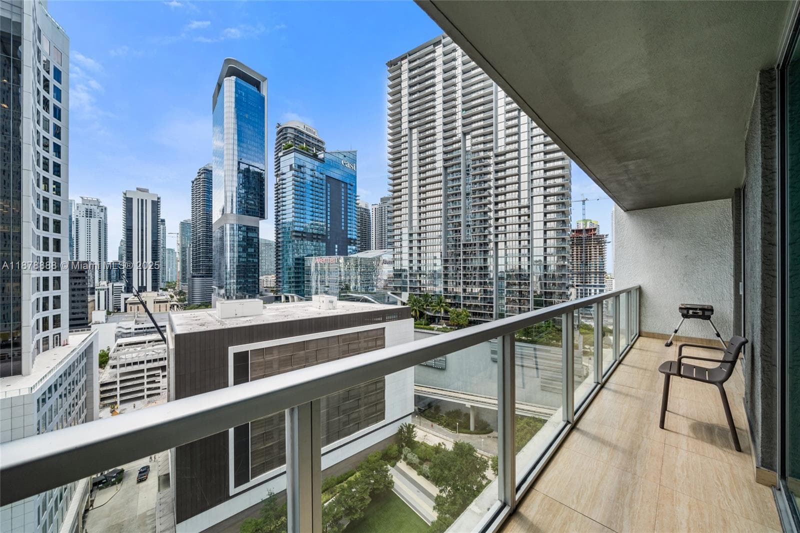 55 SE 6th St # 1908, Miami FL 33131 — 20