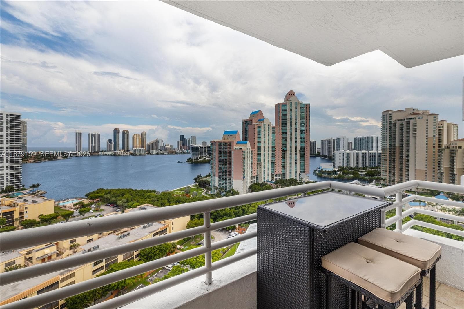 3300 NE 192nd St, Aventura FL 33180 — 2