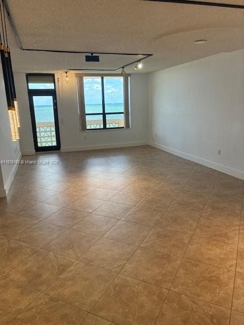 10185 Collins Ave # 917, Bal Harbour FL 33154 — 2