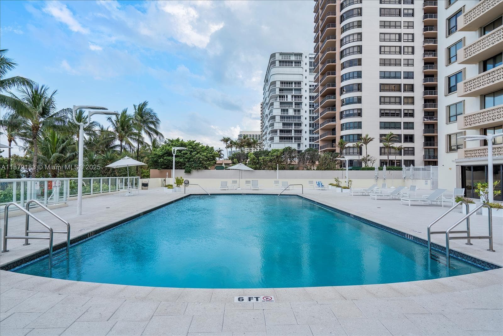 10185 Collins Ave # 917, Bal Harbour FL 33154 — 16