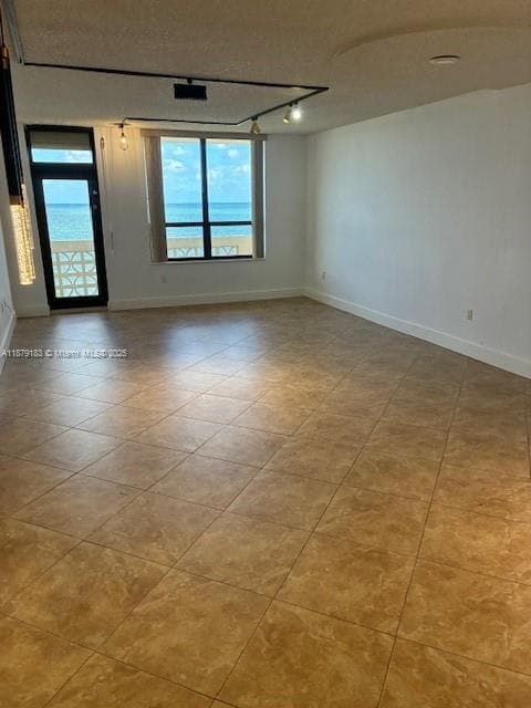 10185 Collins Ave # 917, Bal Harbour FL 33154 — 3