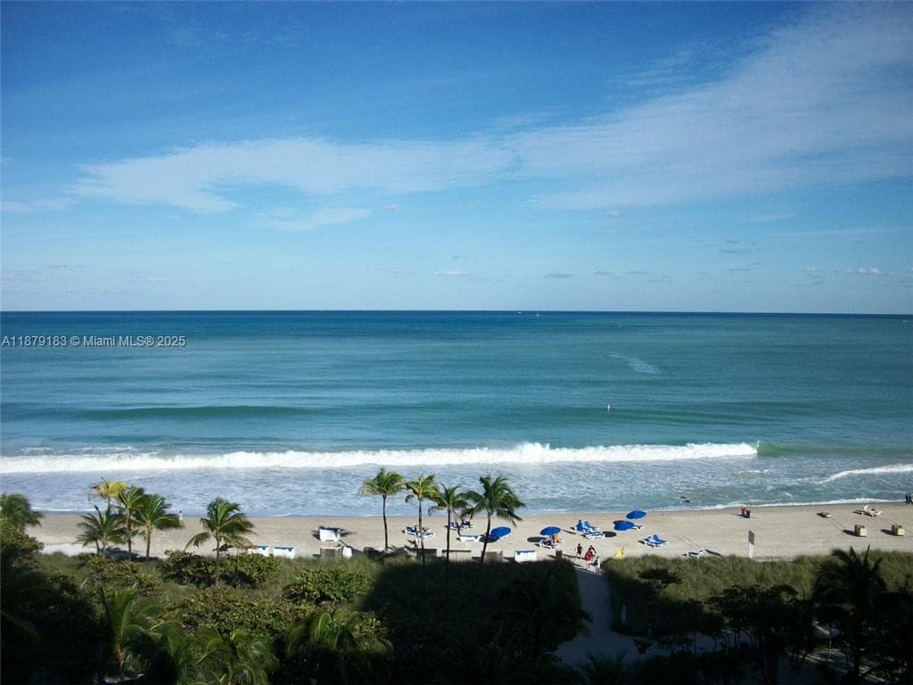 10185 Collins Ave # 917, Bal Harbour FL 33154 — 11