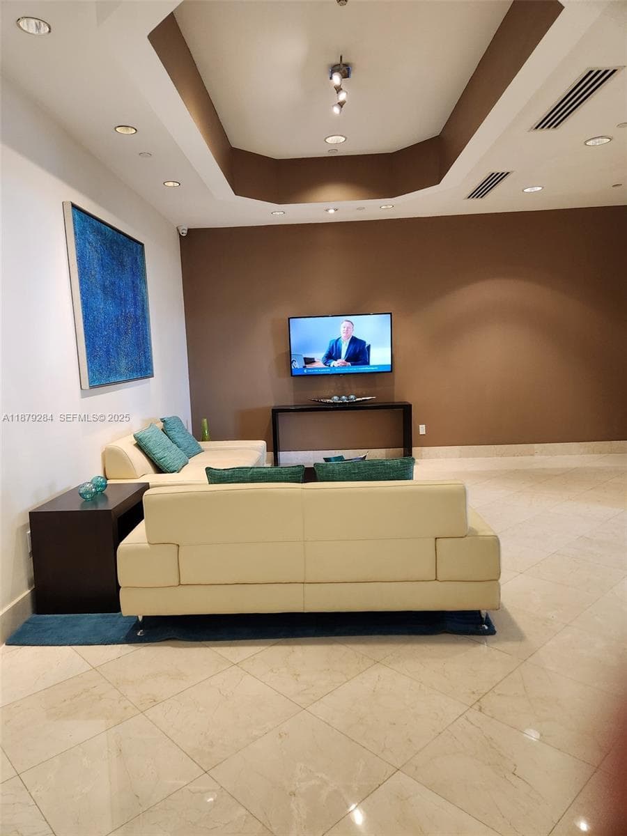 4779 Collins Ave, Miami Beach FL 33140 — 23