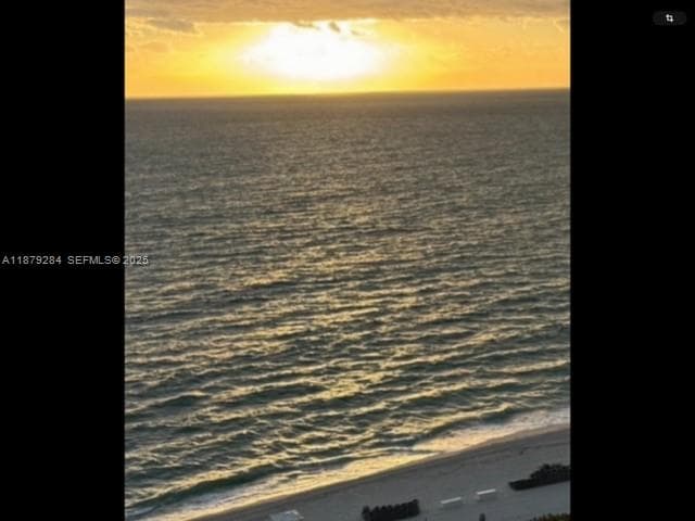 4779 Collins Ave, Miami Beach FL 33140 — 2