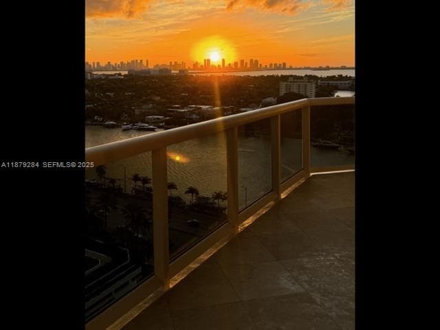 4779 Collins Ave, Miami Beach FL 33140 — 6