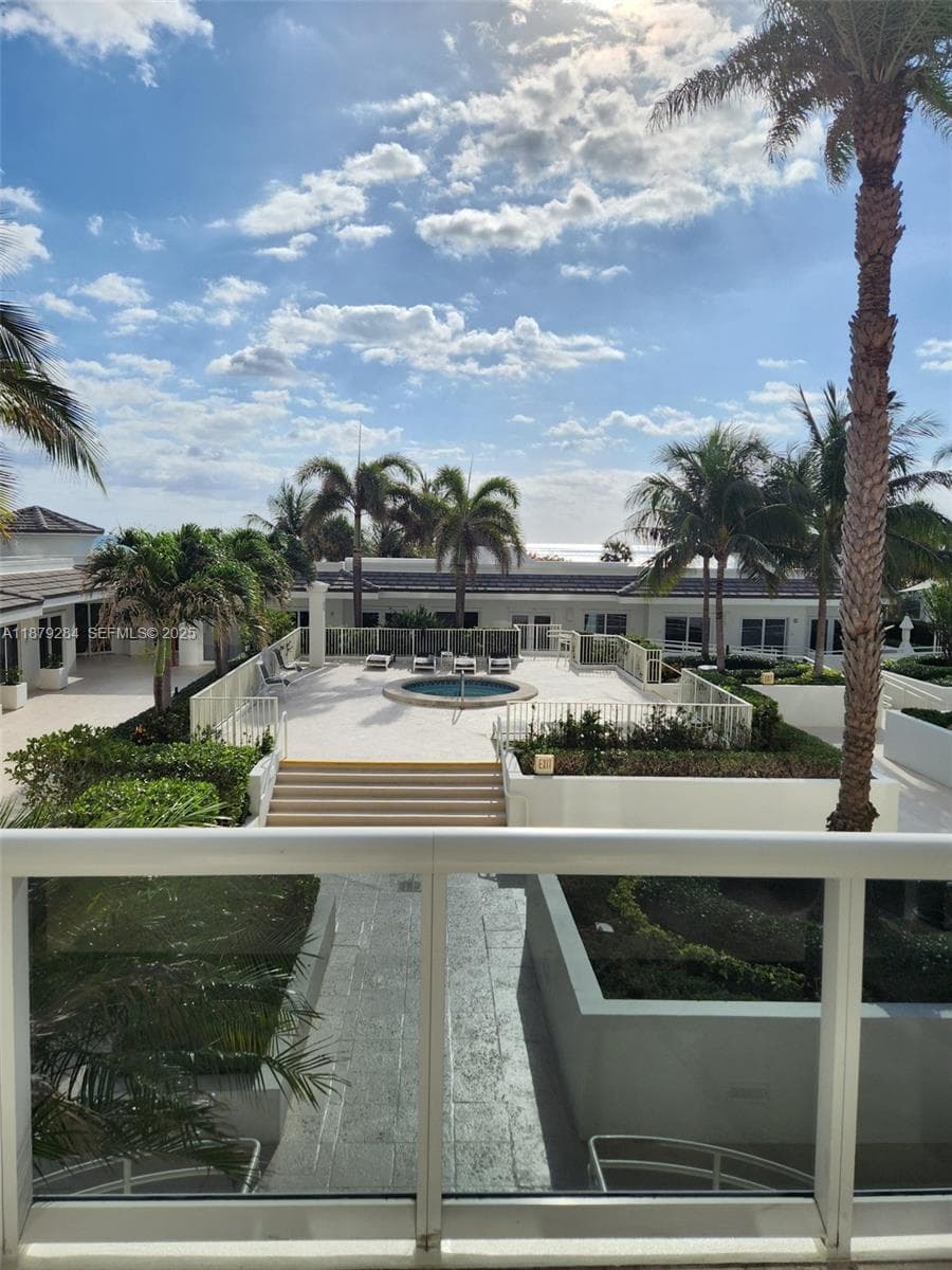 4779 Collins Ave, Miami Beach FL 33140 — 19