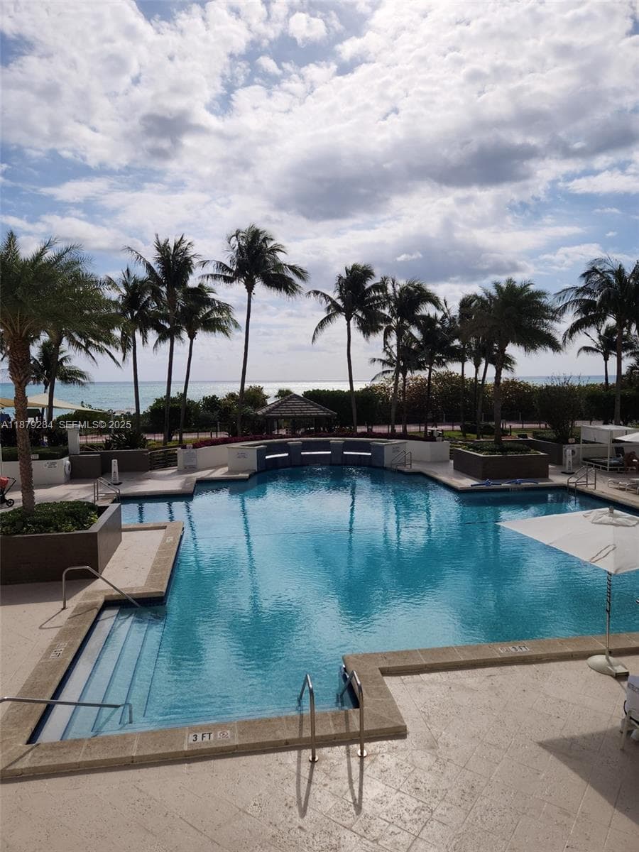4779 Collins Ave, Miami Beach FL 33140 — 21