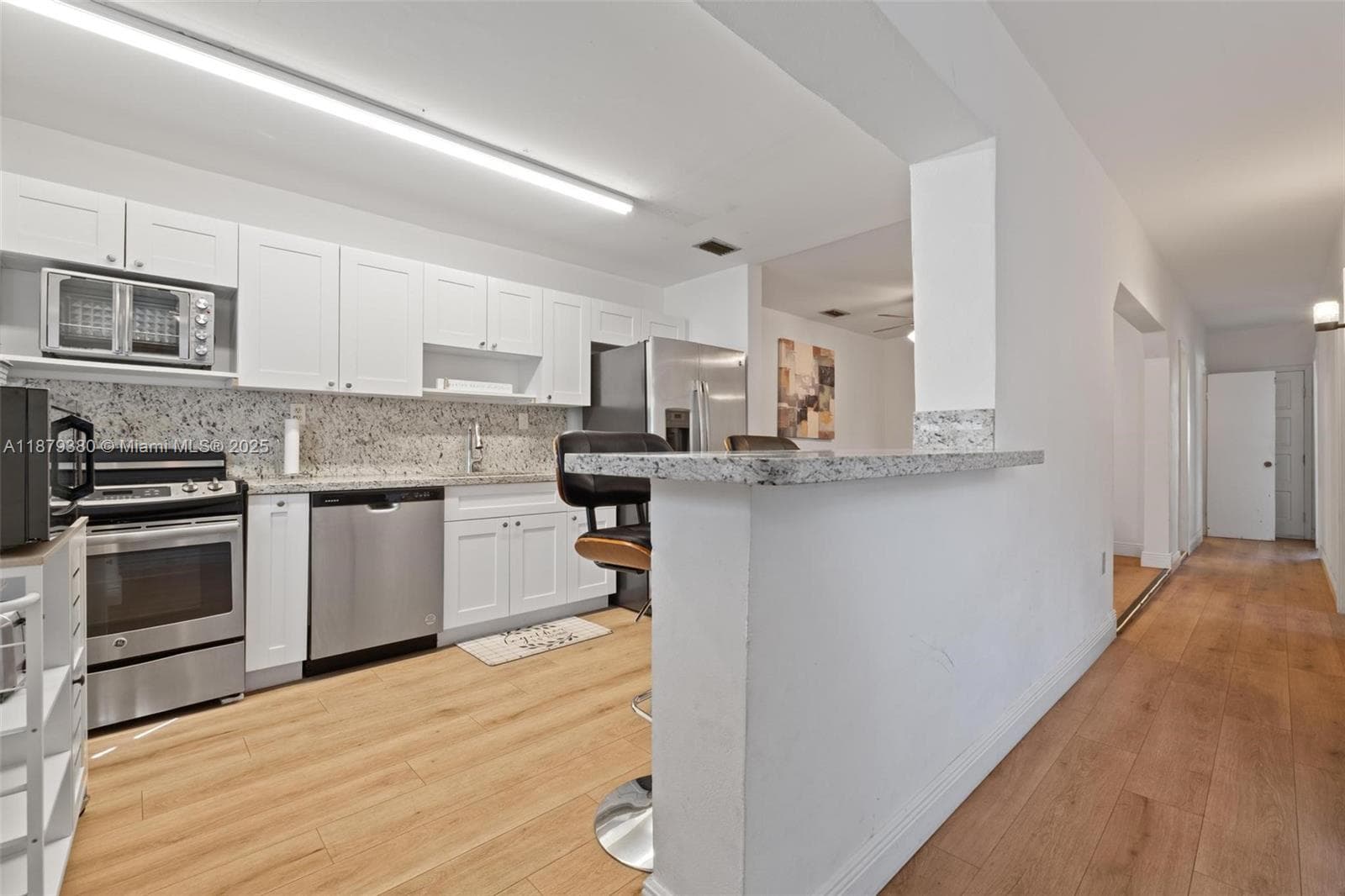 2453 SW 17th St # 2453, Miami FL 33145 — 5