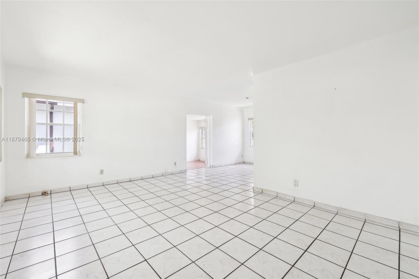 1121 SW 36th Ave, Miami FL 33135 — 7