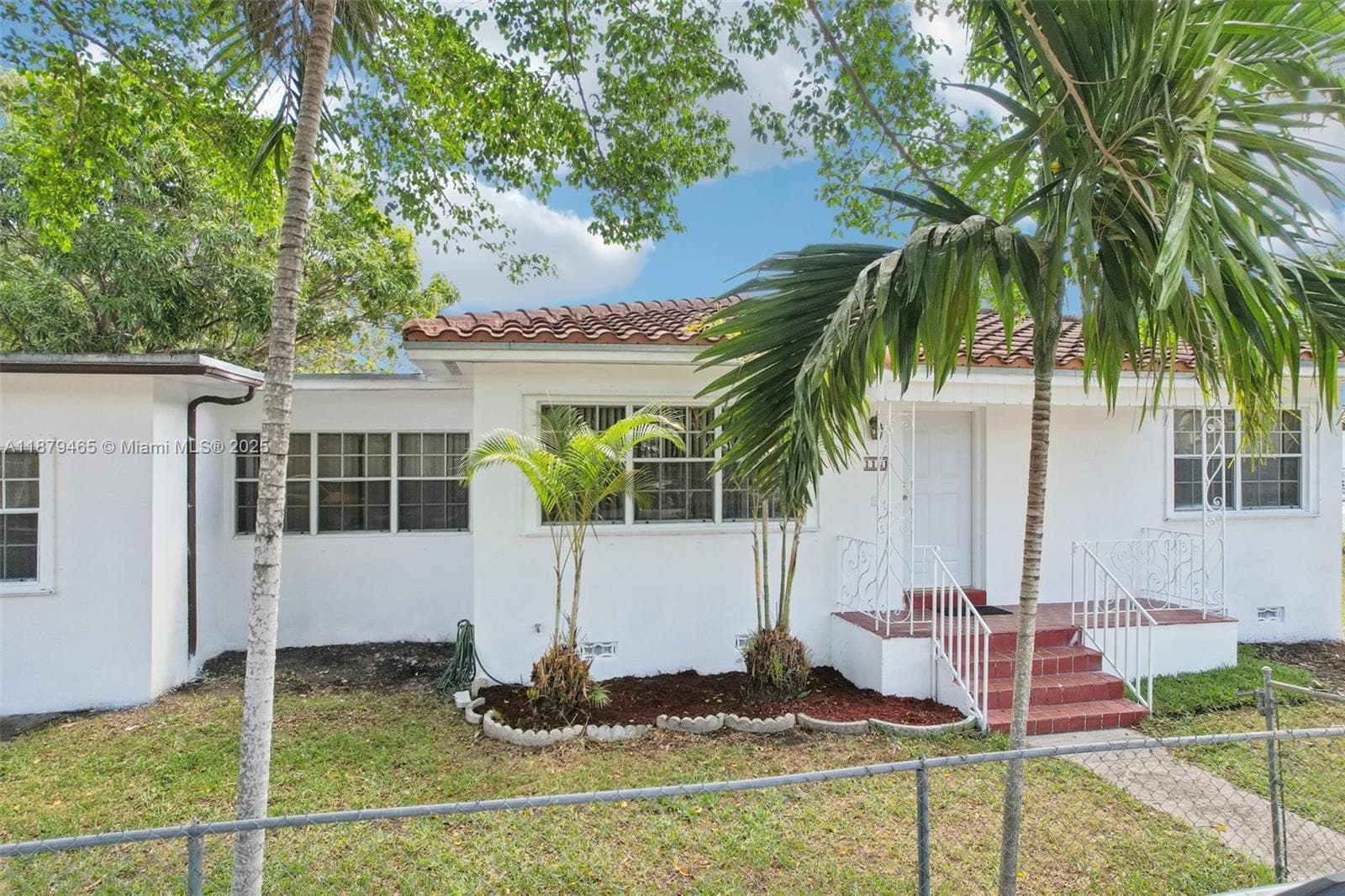 1121 SW 36th Ave, Miami FL 33135 — 25