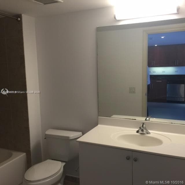 111 E Flagler St # 1003, Miami FL 33131 — 7