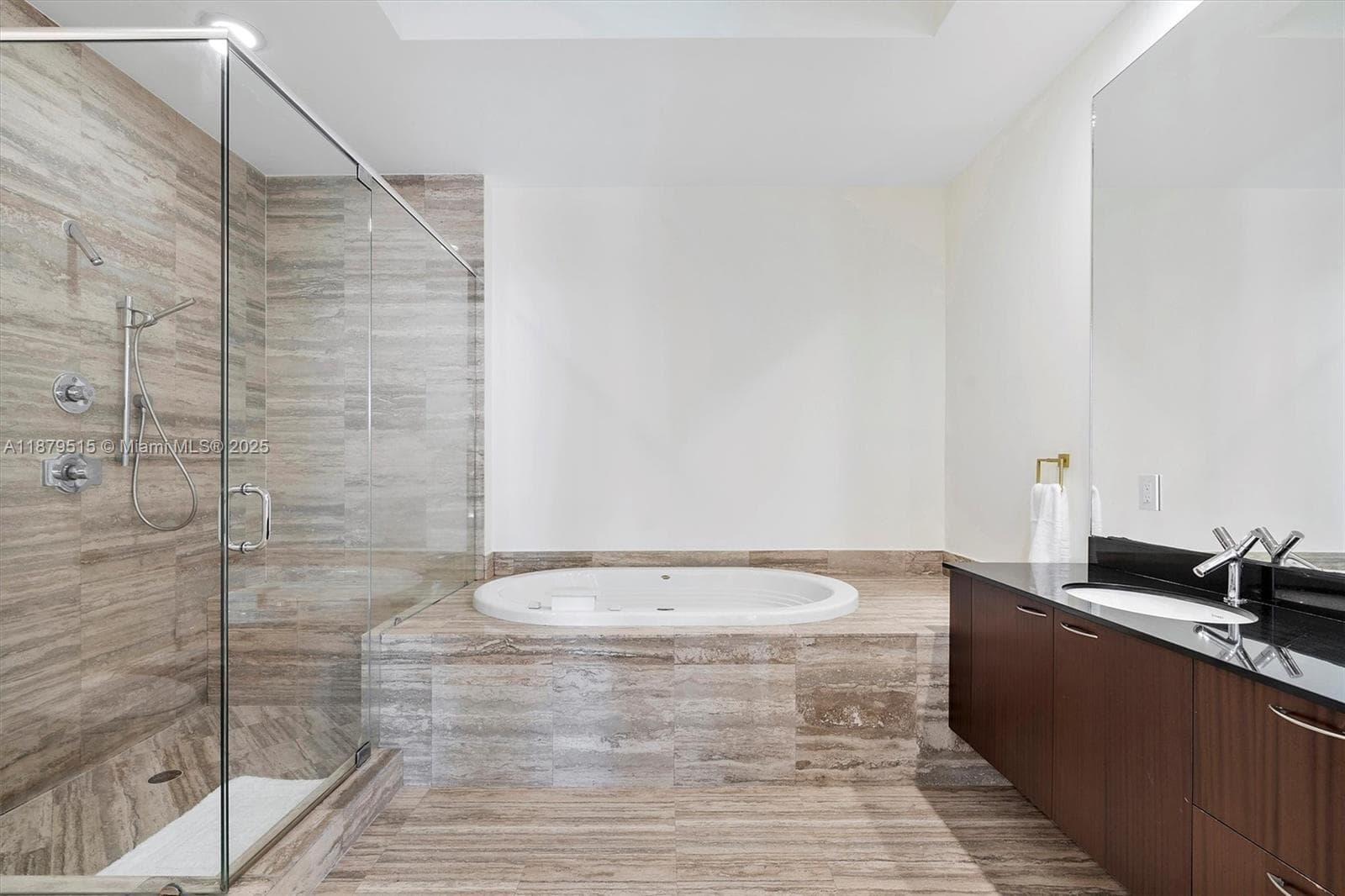 16001 Collins Ave # 3507, Sunny Isles Beach FL 33160 — 20