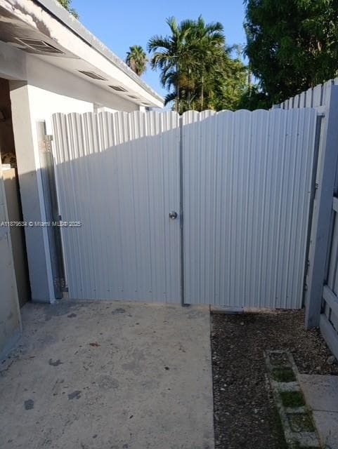 11510 SW 182nd Ter # 2, Miami FL 33157 — 1