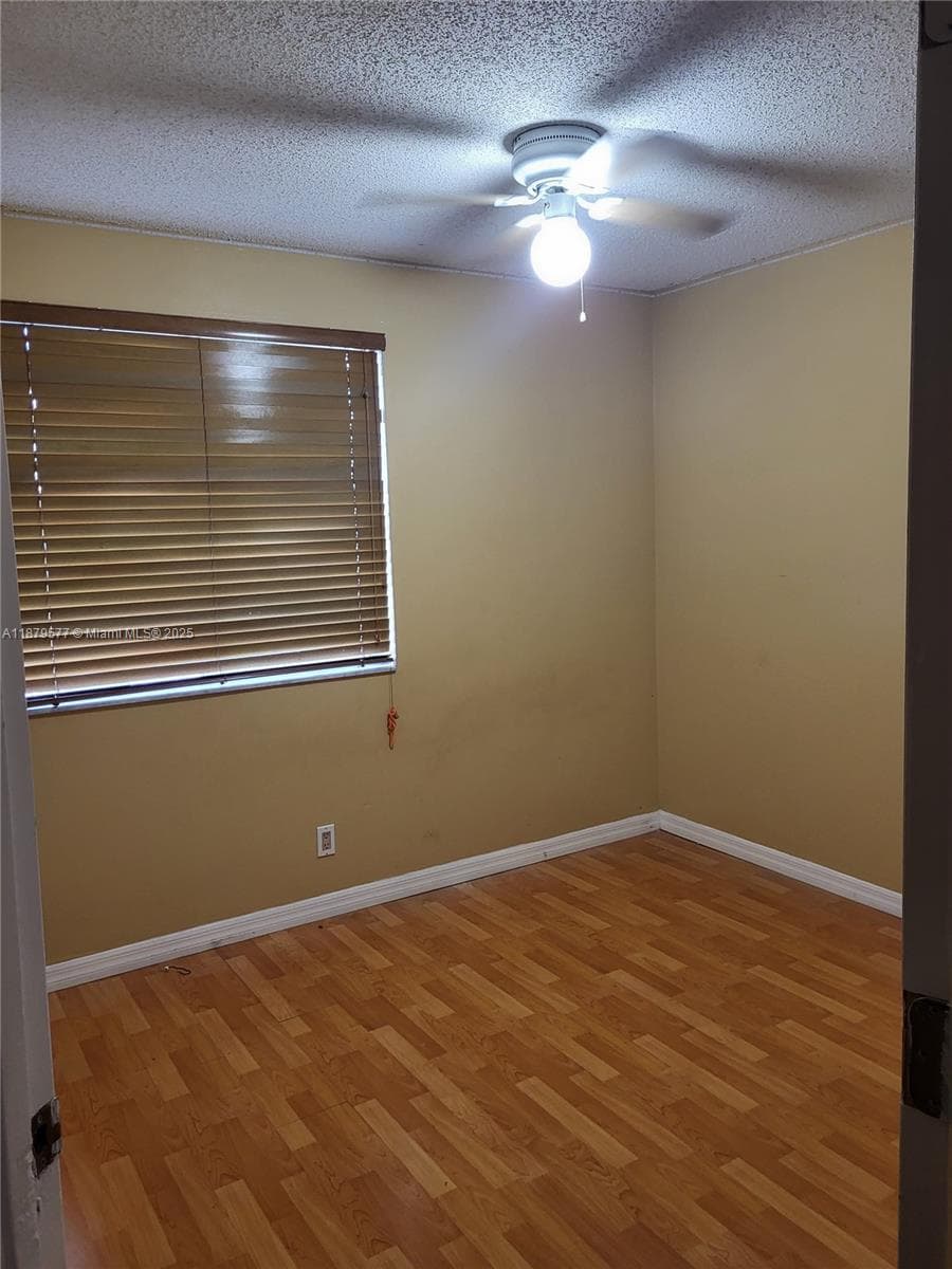 820 NE 212th Ter # 6, Miami FL 33179 — 22