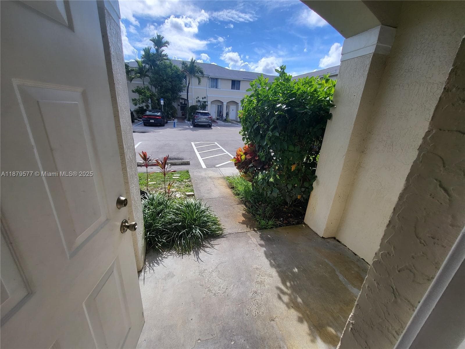 820 NE 212th Ter # 6, Miami FL 33179 — 3