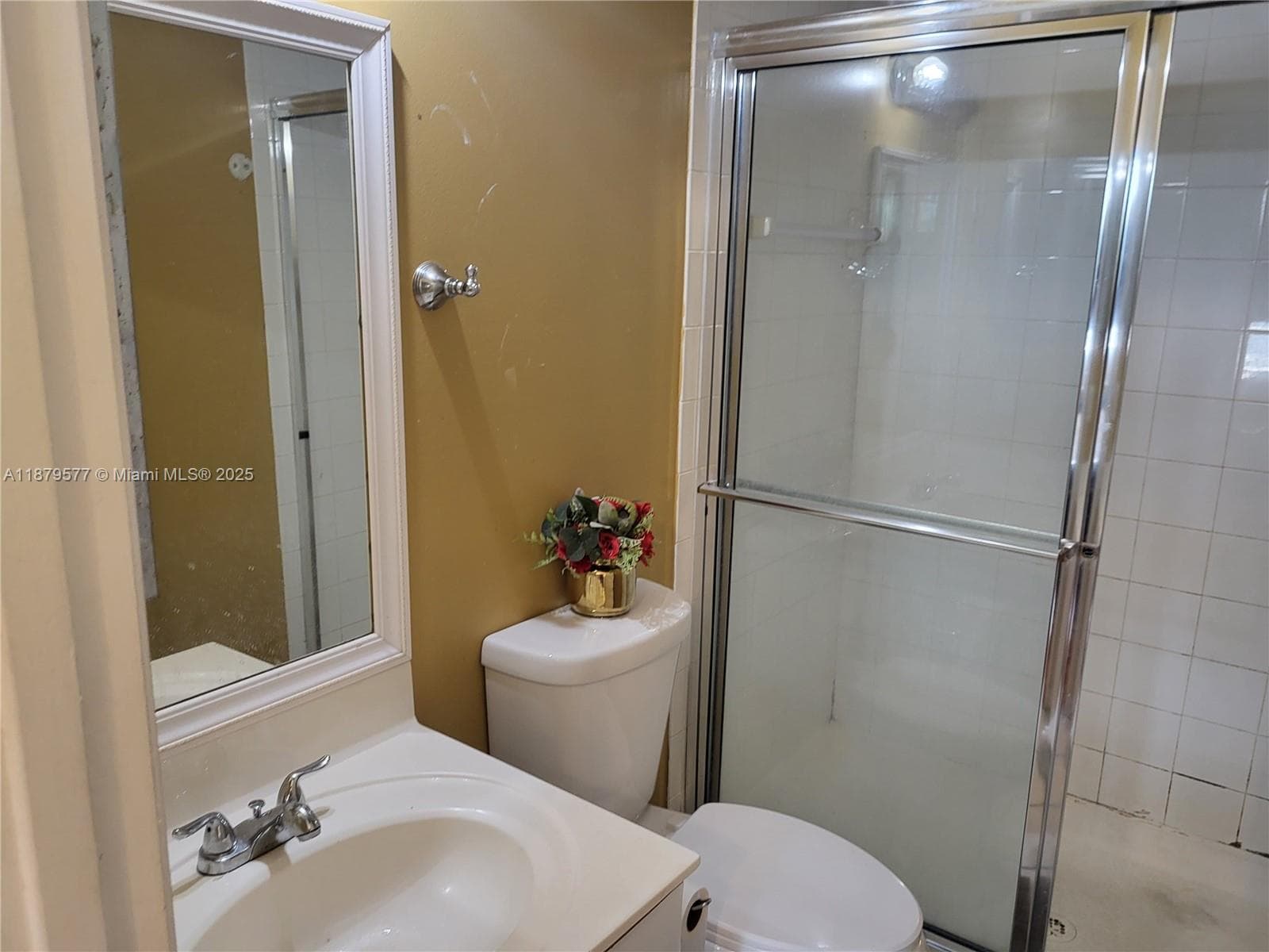 820 NE 212th Ter # 6, Miami FL 33179 — 37