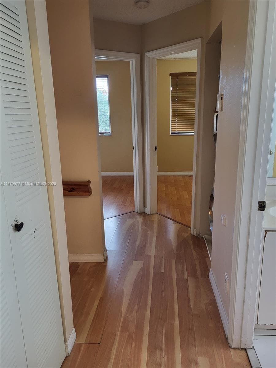 820 NE 212th Ter # 6, Miami FL 33179 — 29