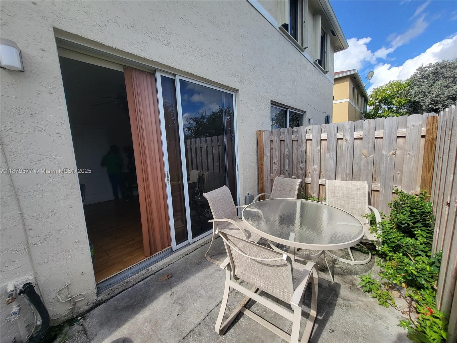 820 NE 212th Ter # 6, Miami FL 33179 — 21