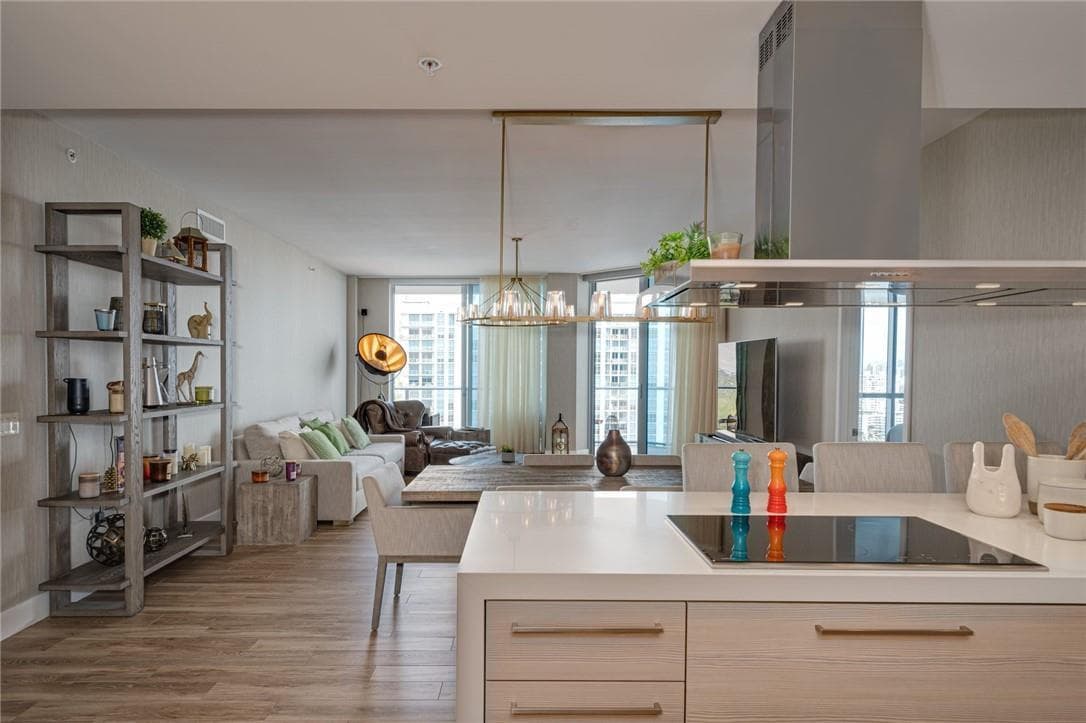 17111 Biscayne Boulevard SLIP 100, North Miami Beach FL 33160 — 23