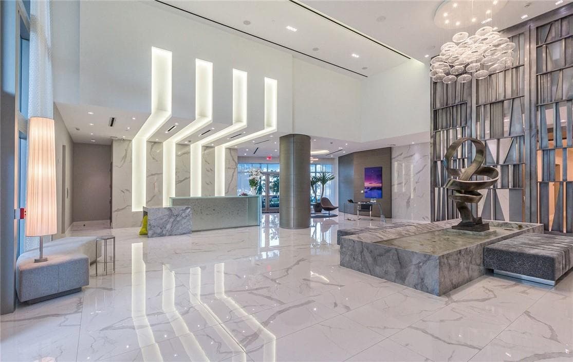 17111 Biscayne Boulevard SLIP 100, North Miami Beach FL 33160 — 8