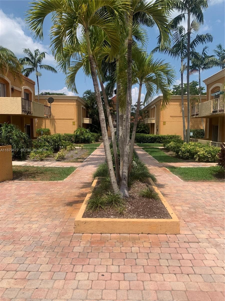 17901 NW 68th Ave # R209, Hialeah FL 33015 — 30