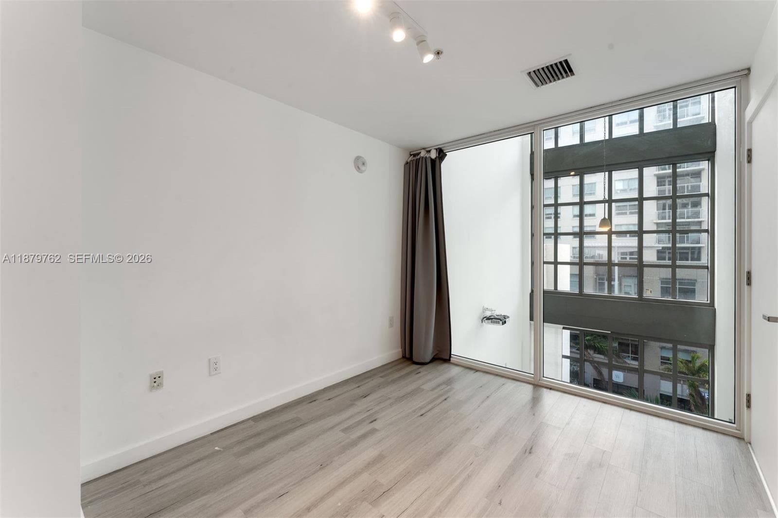 3301 NE 1st Ave # M0501, Miami FL 33137 — 6