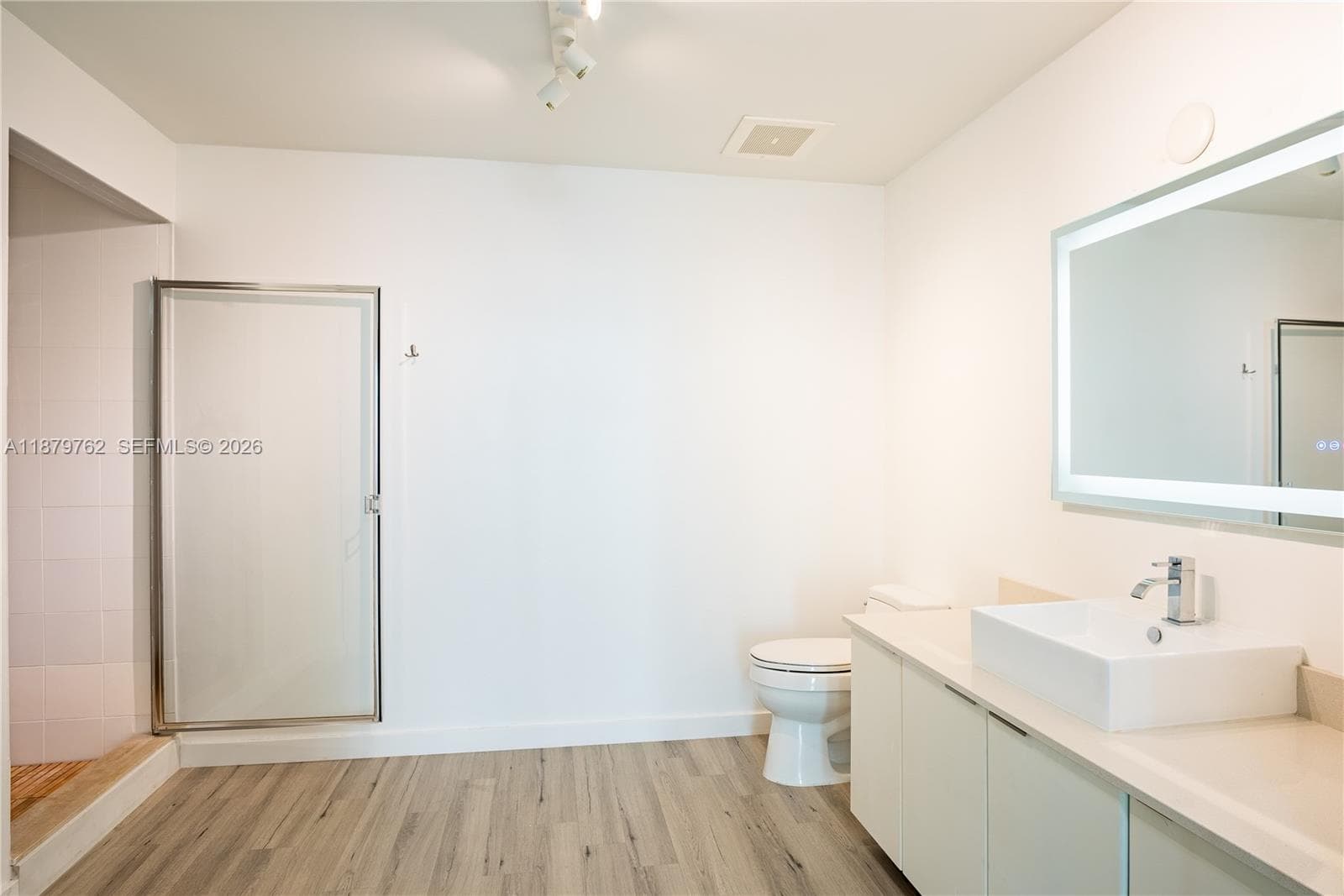 3301 NE 1st Ave # M0501, Miami FL 33137 — 18