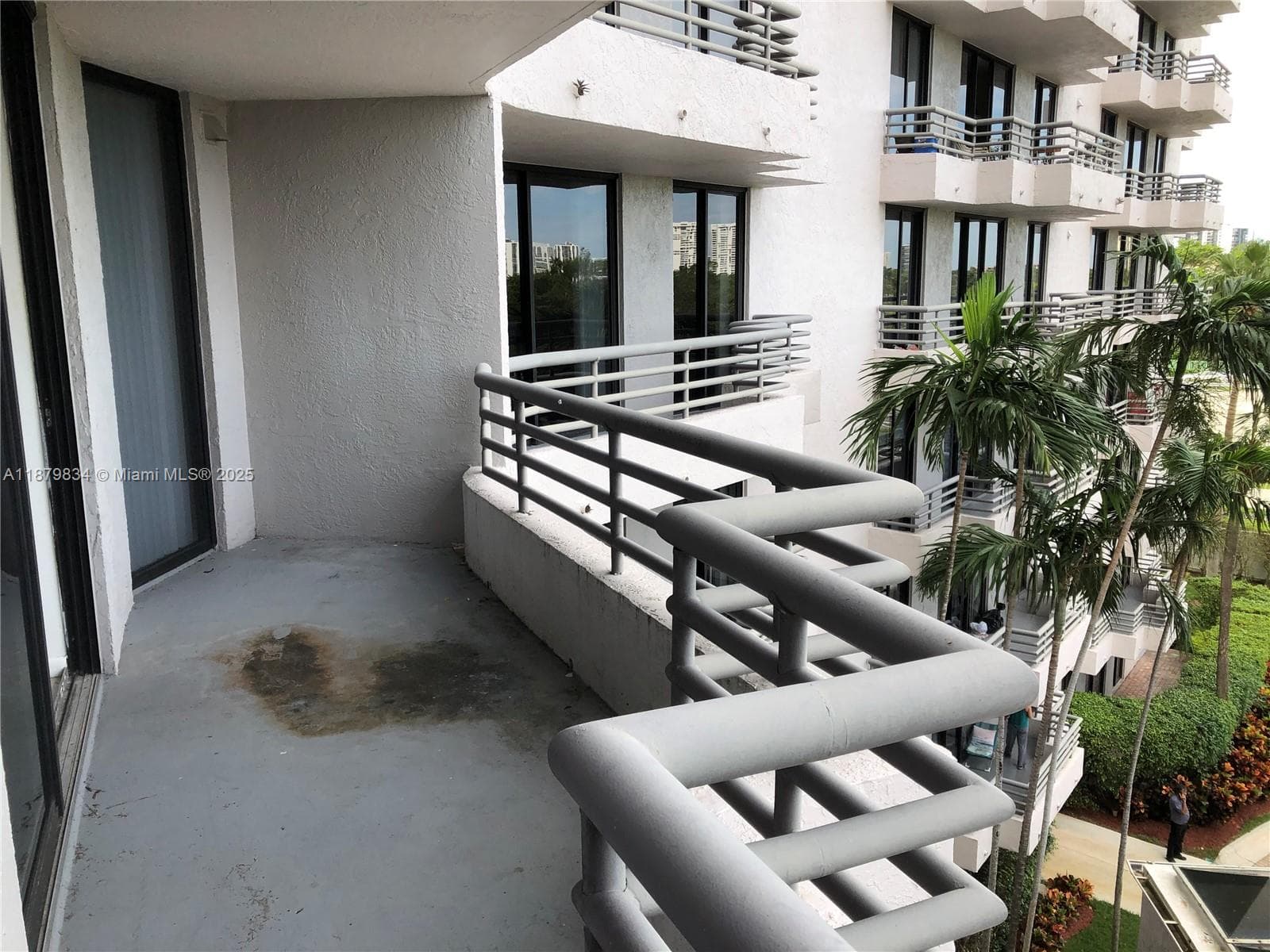 3300 NE 191st St, Aventura FL 33180 — 8